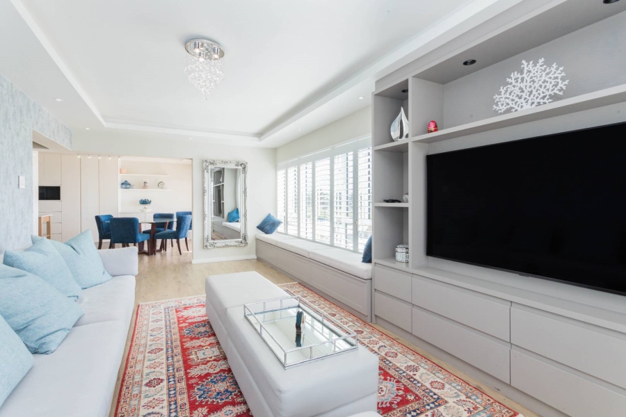 To Let 3 Bedroom Property for Rent in Mouille Point Western Cape